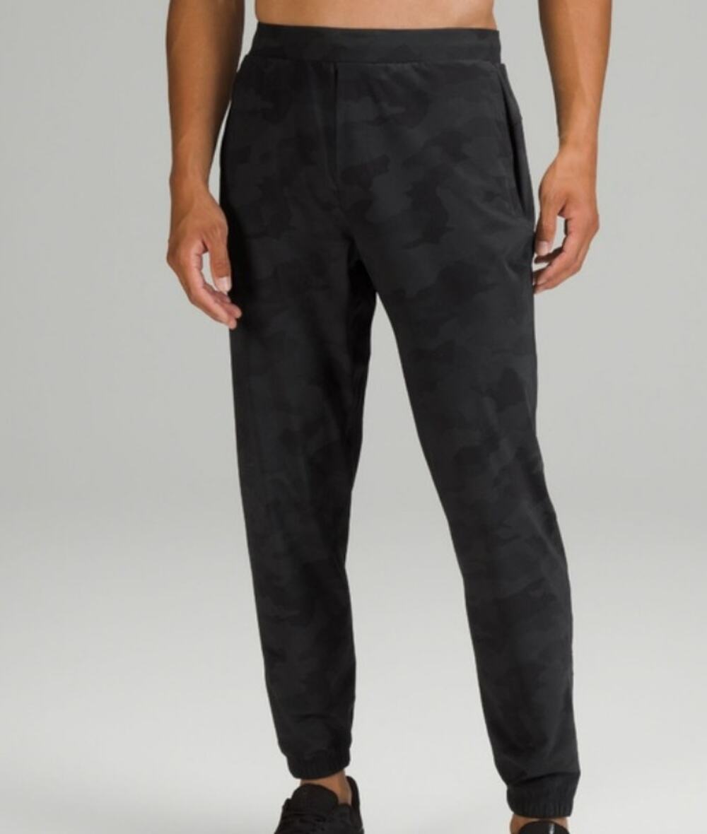 Lululemon Men's Surge Jogger Heritage 365 Camo Activewear Pants Small